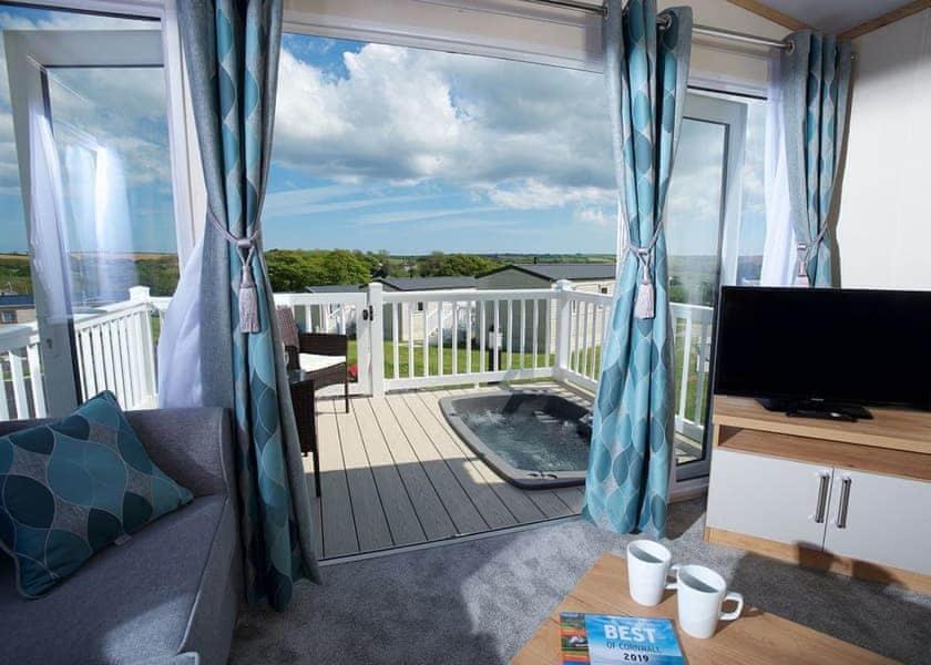 Our Goldfinch 1- Sleeps 2 Persons- Private Hot Tub-Pet Friendly-Tranquil Holiday Away From It All Yet Not Far From St Austell- The Holiday Home Has One Bedroom, Living And Dining Area, Equipped Kitchen-Decking-Outdoor Furniture-Fishing Lakes And More Grampound Dış mekan fotoğraf